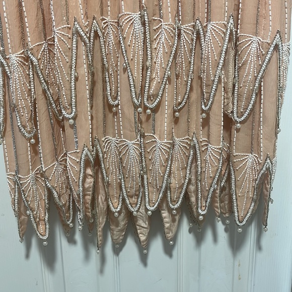 Beautiful vintage bead & pearl embroidered silk pink dress very josephine baker - Picture 4 of 10